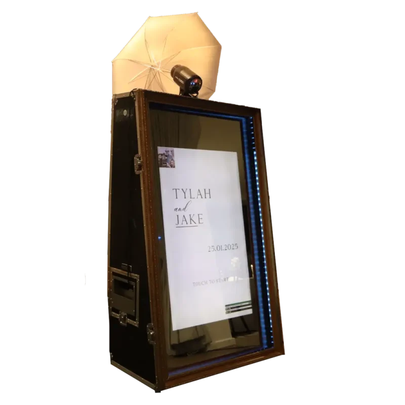 Magic Mirror Booth